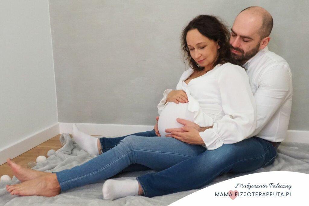 zaawansowana ciąża rodzice przygotowujący się do porodu